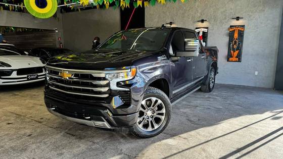 CHEVROLET SILVERADO 5.3 V8 GASOLINA 1500 HIGH COUNTRY 4X4 AUTOMÁTICO CHEVROLET SILVERADO 5.3 V8 GASOLINA 1500 HIGH COUNTRY 4X4 AUTOMÁTICO